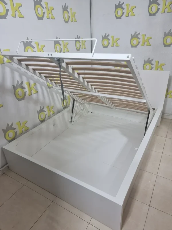 Cama 08873
